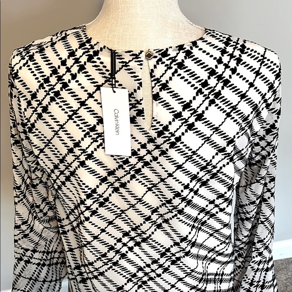 NWT Calvin Klein Flutter sleeve dress top S - Picture 2 of 6